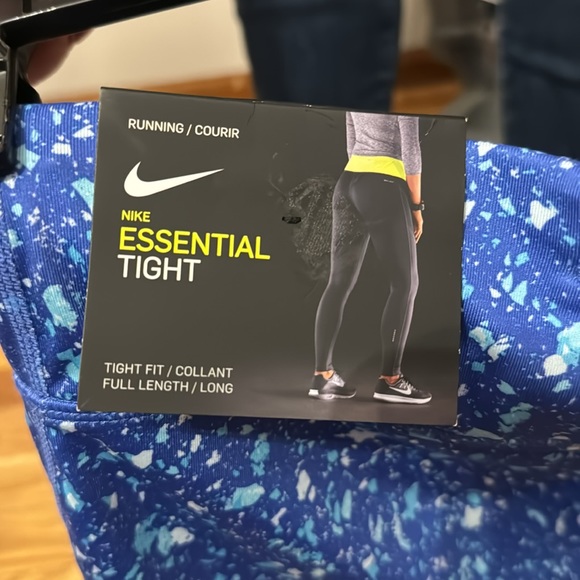 Nike leggings - Picture 3 of 3